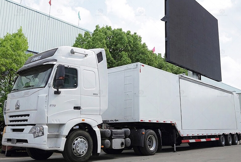 LR425P Roadshow Semi-trailer