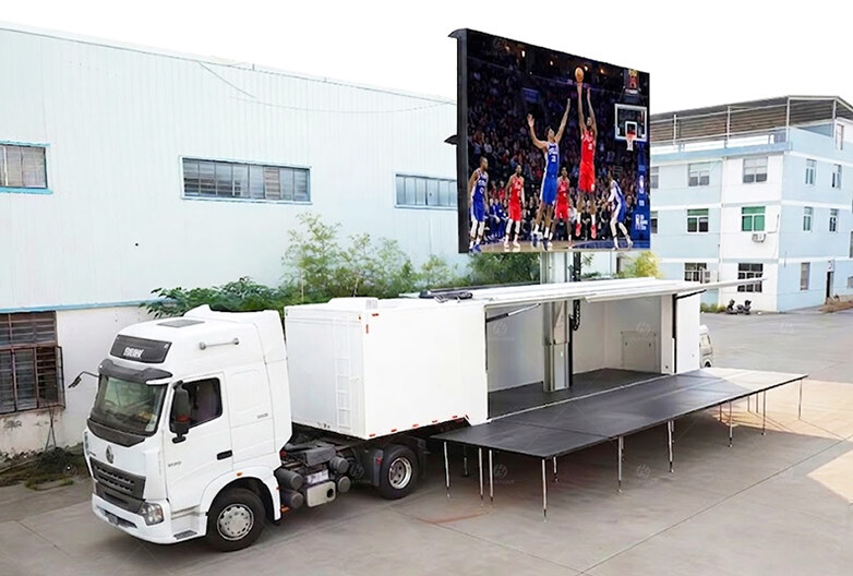 LR425P Roadshow Semi-trailer