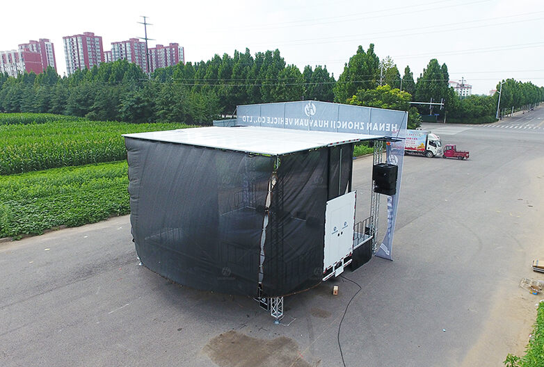 ST315 Medium Mobile Stage Trailer