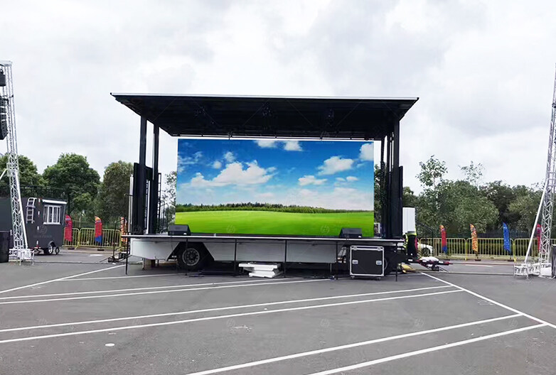 ST345P Mobile Stage Trailer