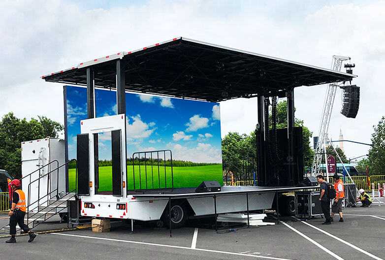 ST345P Mobile Stage Trailer