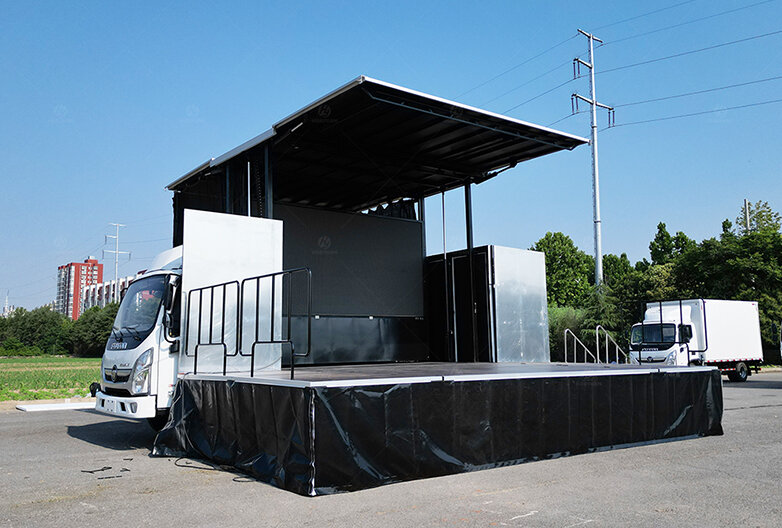 T135 Mobile Stage Truck