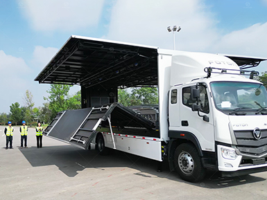 Double-folding Stage + Dual Wing Panels