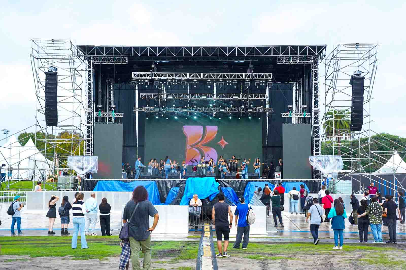 S795 mobile stage case