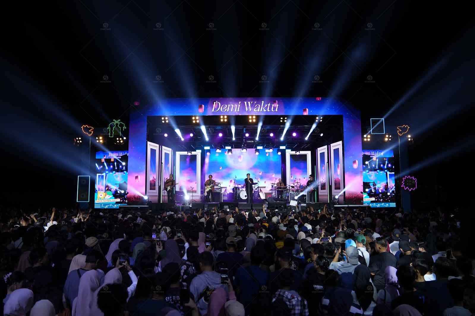 Container Stage 3