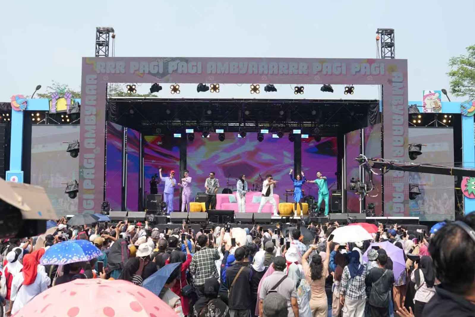 Container Stage 6