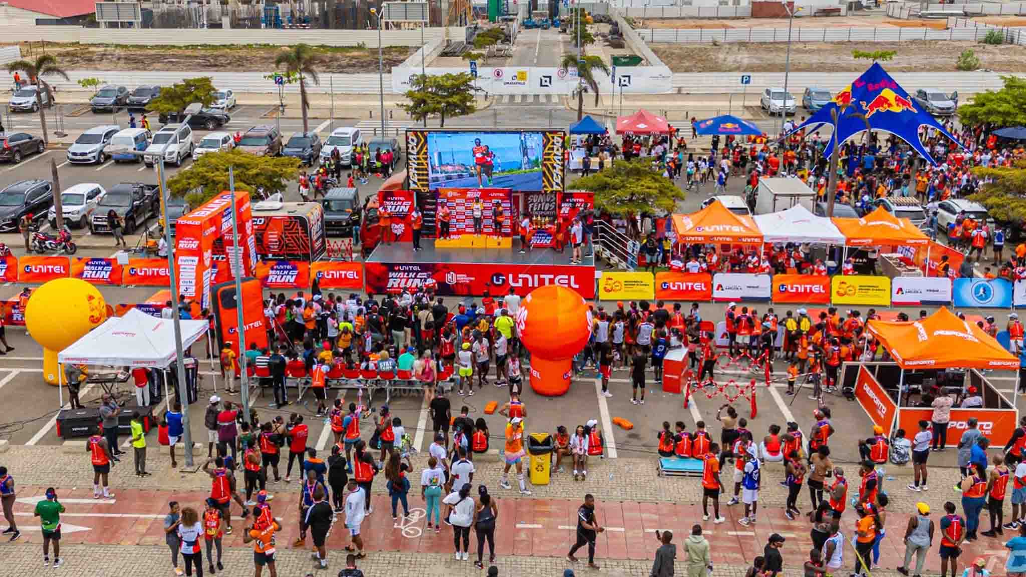 ROADSHOW TRUCK event case