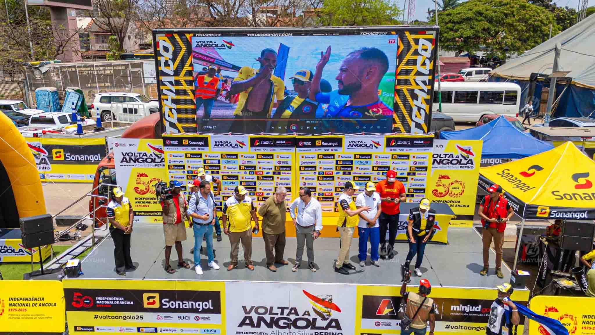 ROADSHOW TRUCK event
