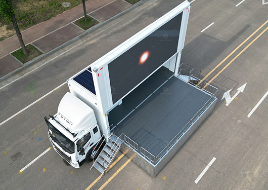 LR245S Solar Roadshow Truck